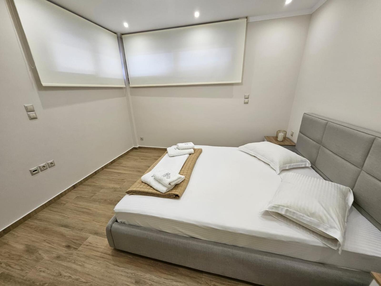 Agora Luxury Villa I Loutráki Extérieur photo