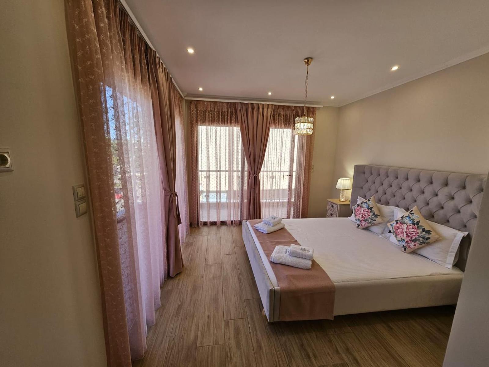 Agora Luxury Villa I Loutráki Extérieur photo